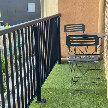 Cmg 102 Xl Petit-bois Place Ducale Apartment Charleville-Mezieres