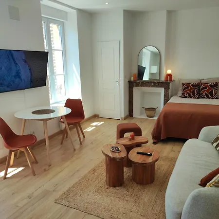 Cmg 102 Xl Petit-bois Place Ducale דירה *