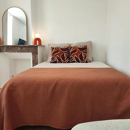 Cmg Xl 102 Petit Bois Place Ducale Apartamento