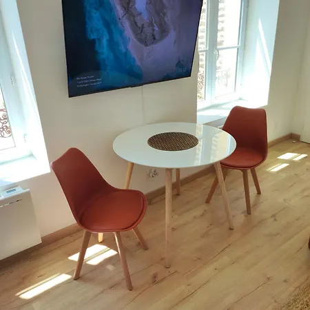Cmg Xl 102 Petit Bois Place Ducale Apartament Charleville-Mézières